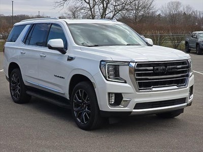 2023 GMC Yukon SLT