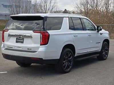 2023 GMC Yukon SLT