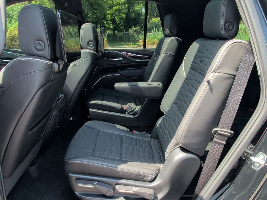 2024 Cadillac Escalade Sport Platinum