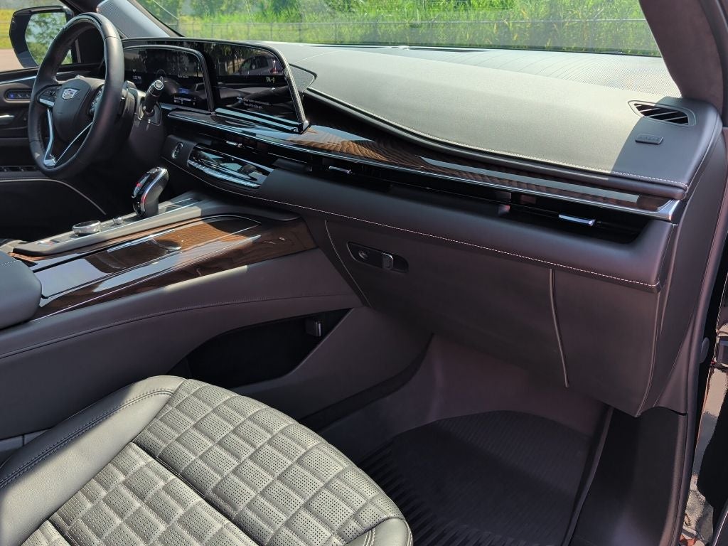 2024 Cadillac Escalade Sport Platinum
