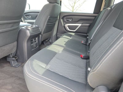 2018 Nissan Titan SV