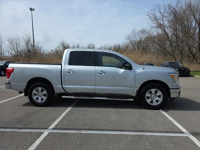 2018 Nissan Titan SV