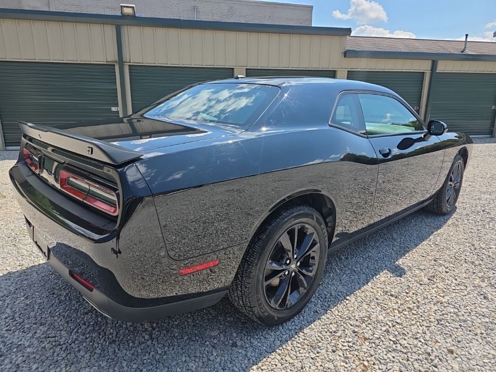 2021 Dodge Challenger SXT