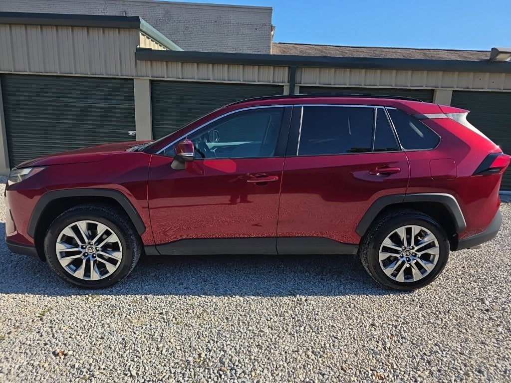 2022 Toyota RAV4 XLE Premium