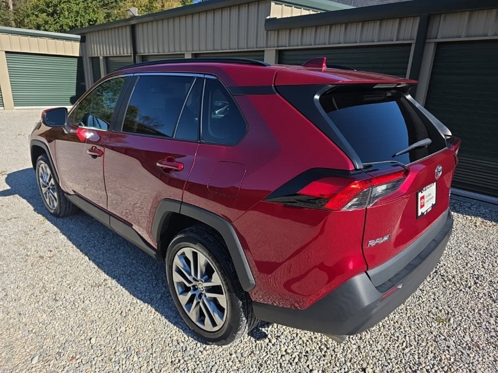 2022 Toyota RAV4 XLE Premium