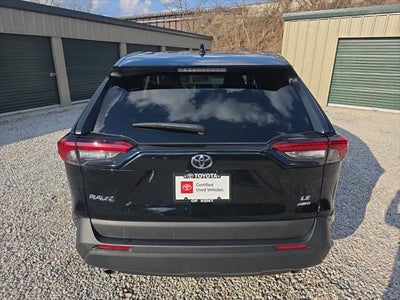 2024 Toyota RAV4 LE