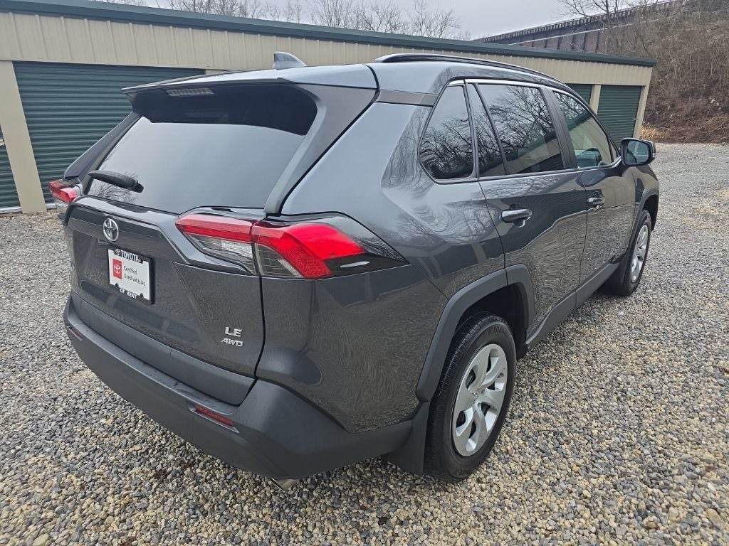 2020 Toyota RAV4 LE