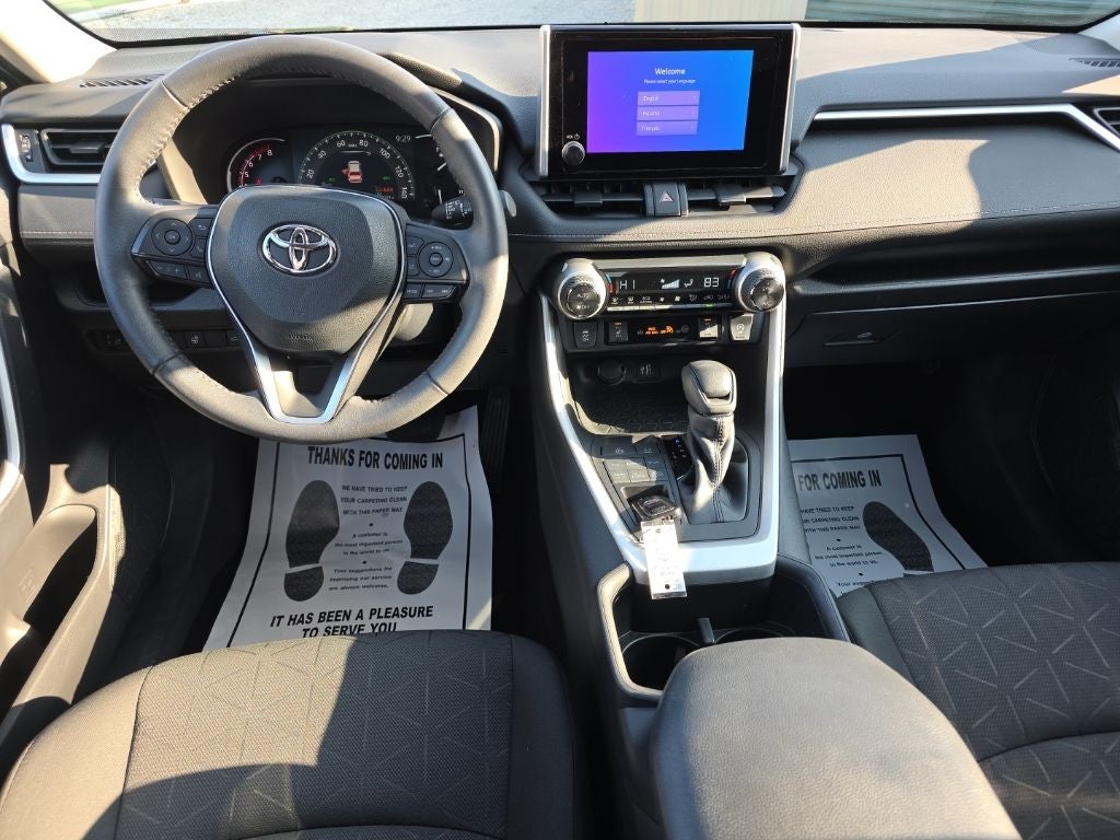 2023 Toyota RAV4 XLE