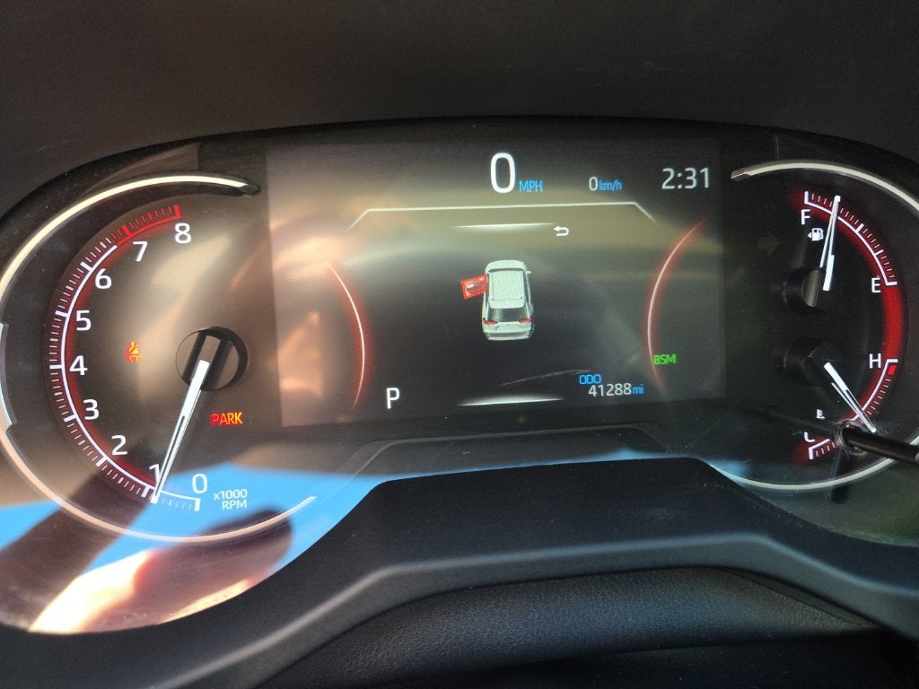 2023 Toyota RAV4 XLE