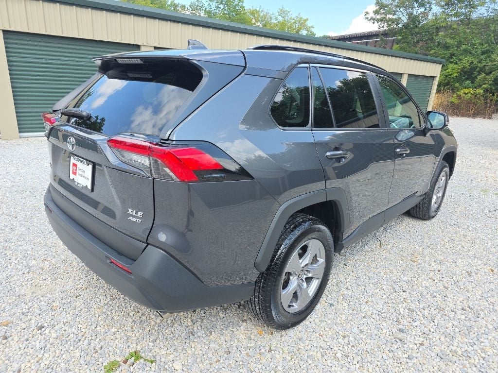 2025 Toyota RAV4 XLE