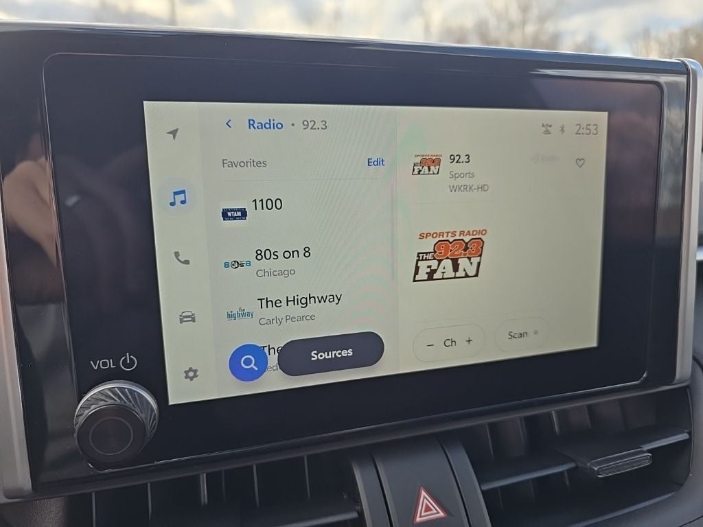 2025 Toyota RAV4 XLE