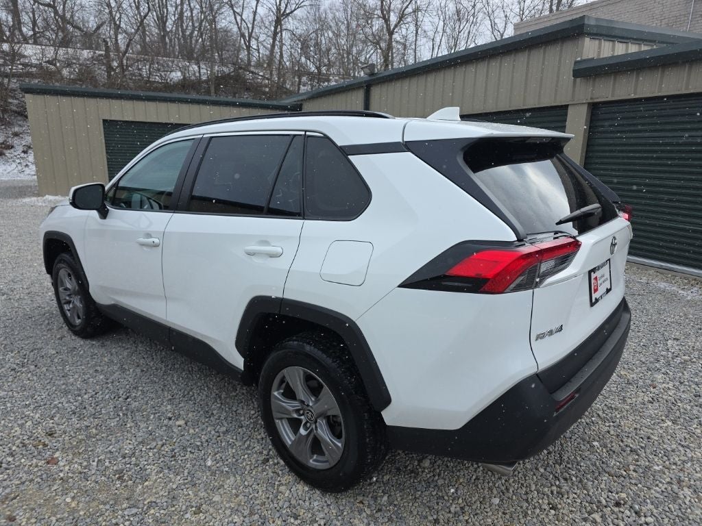 2024 Toyota RAV4 XLE
