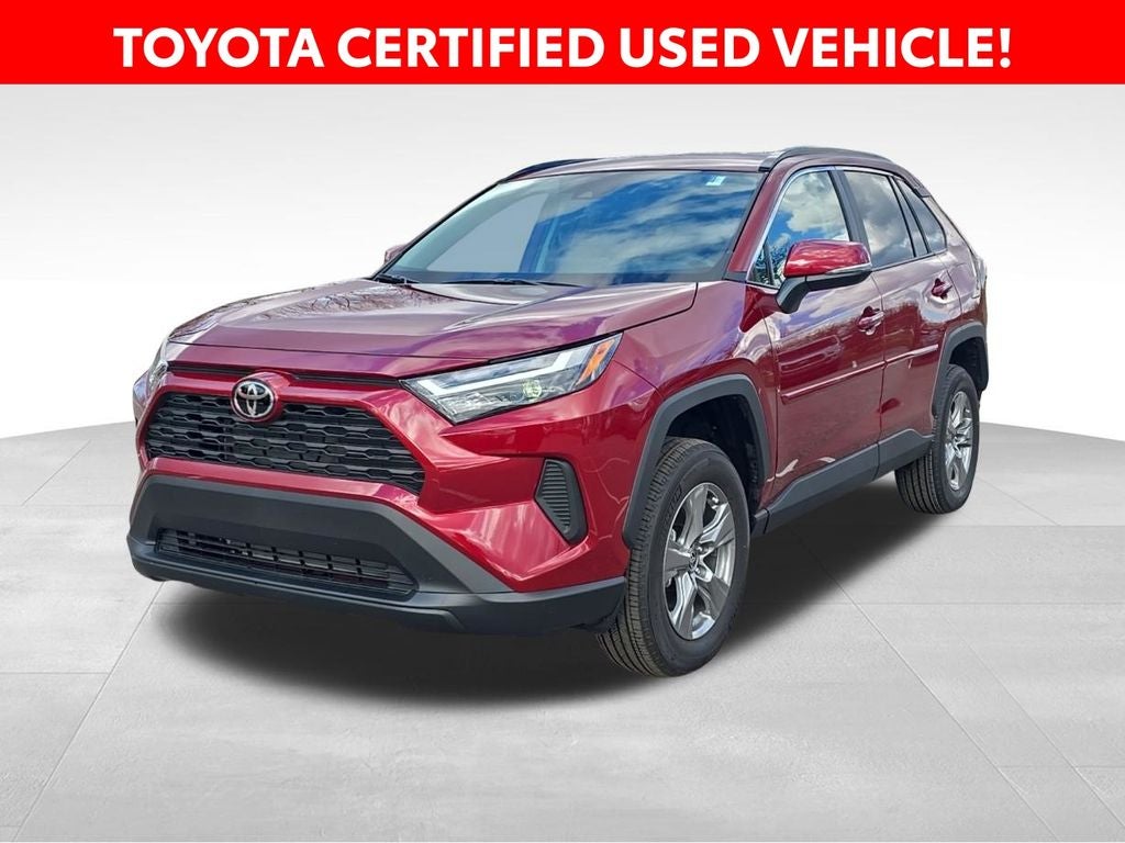 2025 Toyota RAV4 XLE
