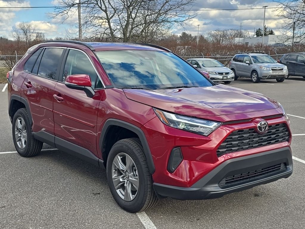 2025 Toyota RAV4 XLE