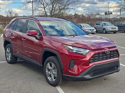 2025 Toyota RAV4 XLE