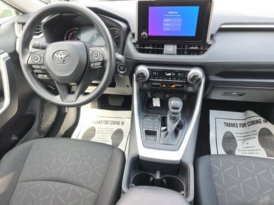 2024 Toyota RAV4 XLE