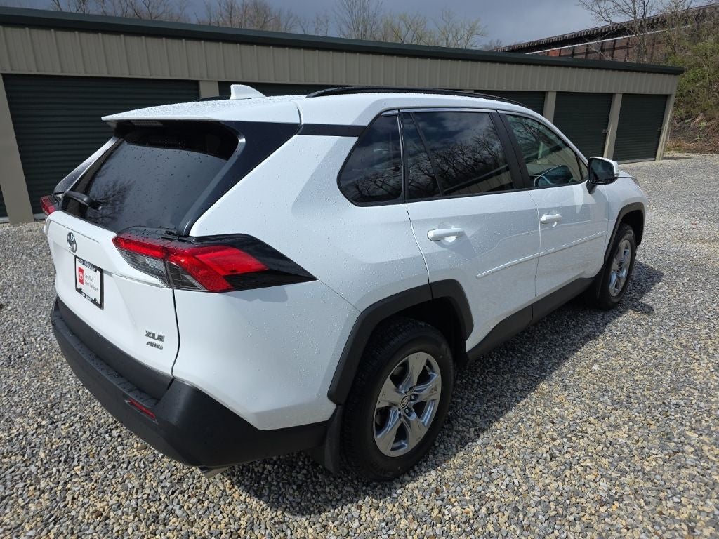 2024 Toyota RAV4 XLE