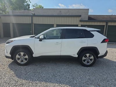 2025 Toyota RAV4 Hybrid XLE
