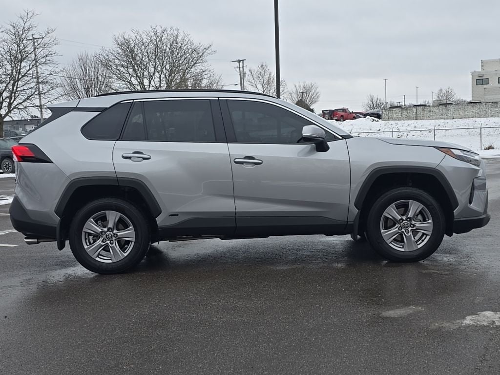 2025 Toyota RAV4 Hybrid XLE
