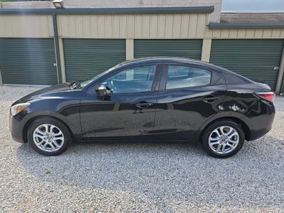 2017 Toyota Yaris iA Base