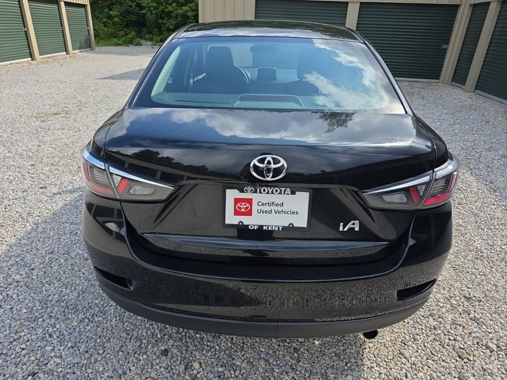 2017 Toyota Yaris iA Base