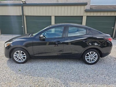 2017 Toyota Yaris iA Base
