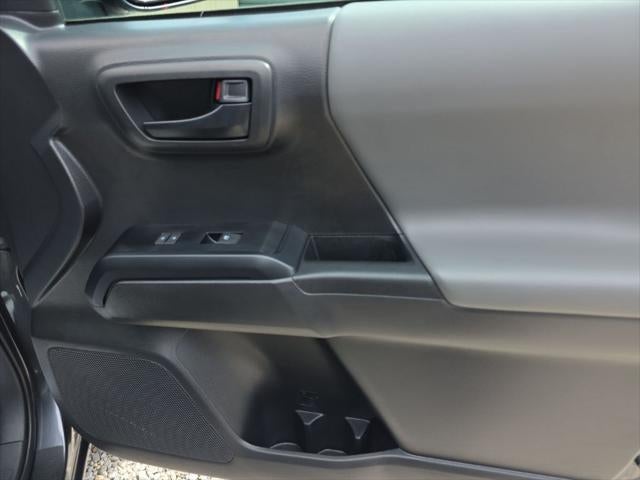 2022 Toyota Tacoma SR V6