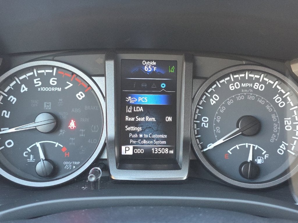 2023 Toyota Tacoma TRD Sport V6