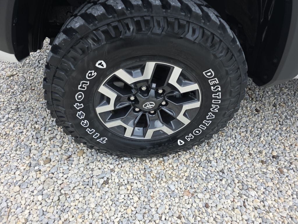 2023 Toyota Tacoma TRD Off-Road V6