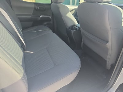 2022 Toyota Tacoma SR5 V6