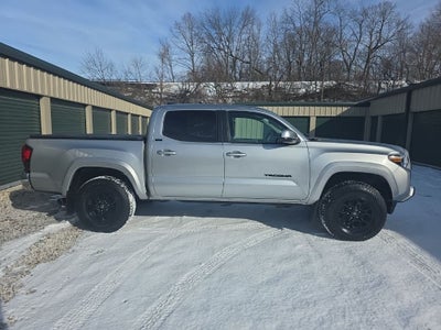 2022 Toyota Tacoma SR5 V6