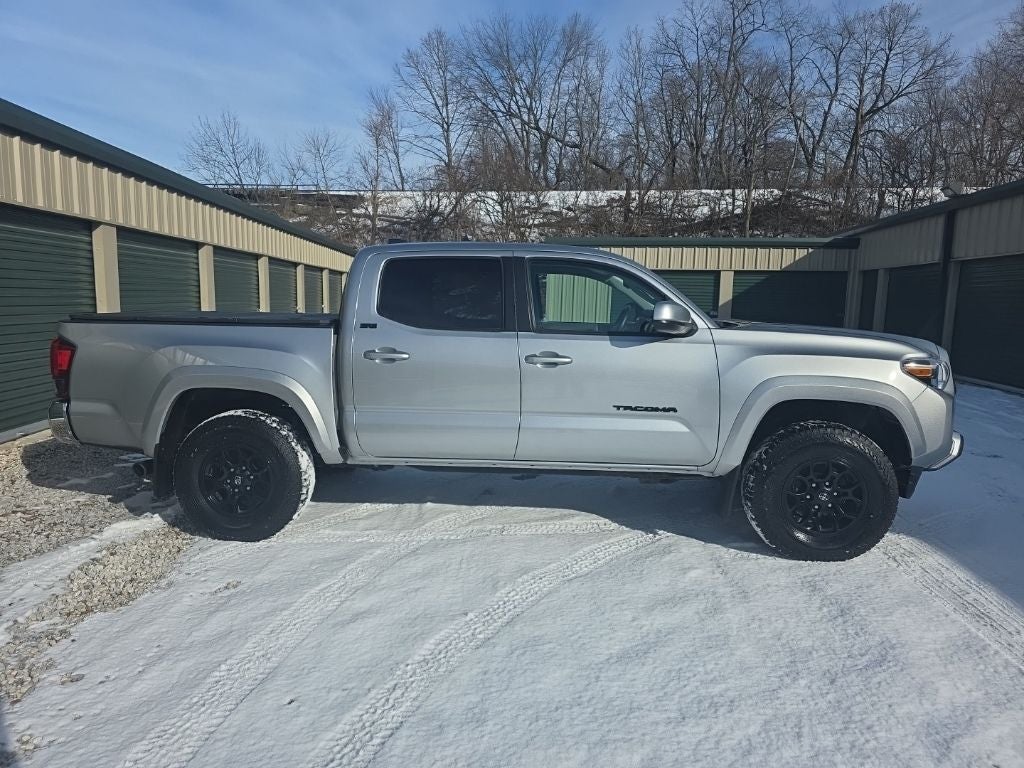 2022 Toyota Tacoma SR5 V6