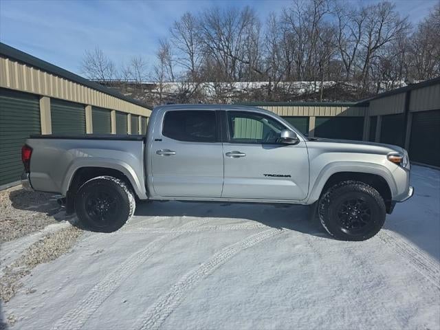 2022 Toyota Tacoma SR5 V6