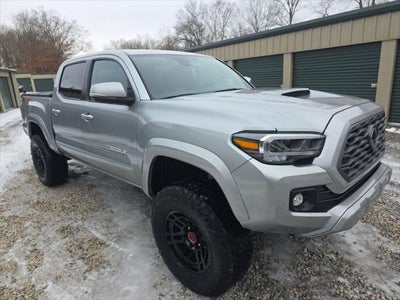 2023 Toyota Tacoma TRD Sport V6