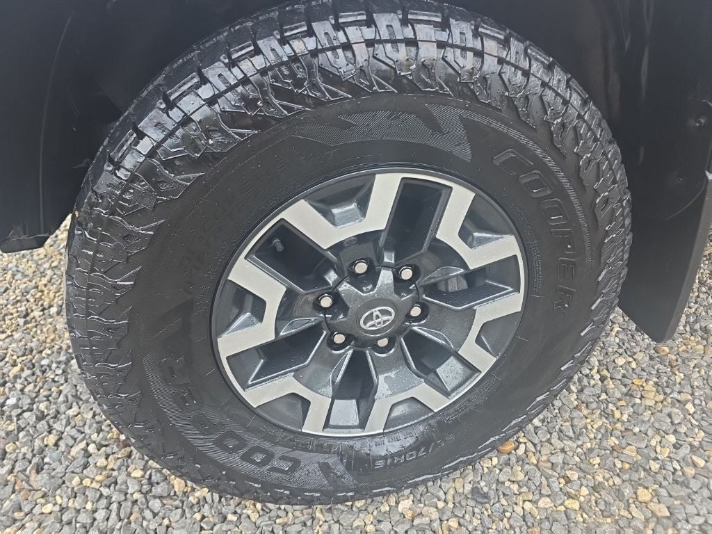 2023 Toyota Tacoma TRD Off-Road V6
