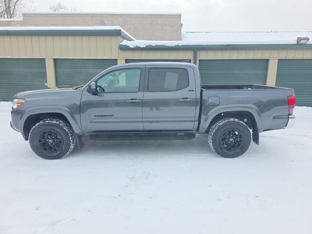 2022 Toyota Tacoma SR5 V6