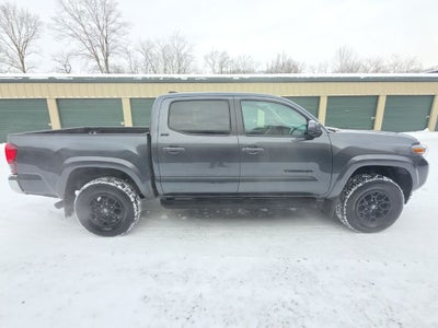 2022 Toyota Tacoma SR5 V6