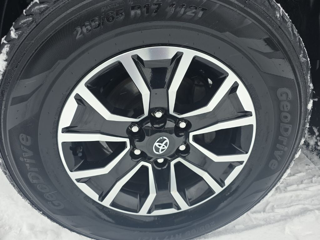 2023 Toyota Tacoma TRD Sport V6