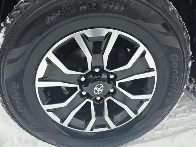 2023 Toyota Tacoma TRD Sport V6