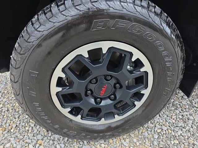 2024 Toyota Tacoma TRD Off-Road