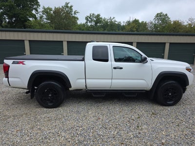 2022 Toyota Tacoma SR V6