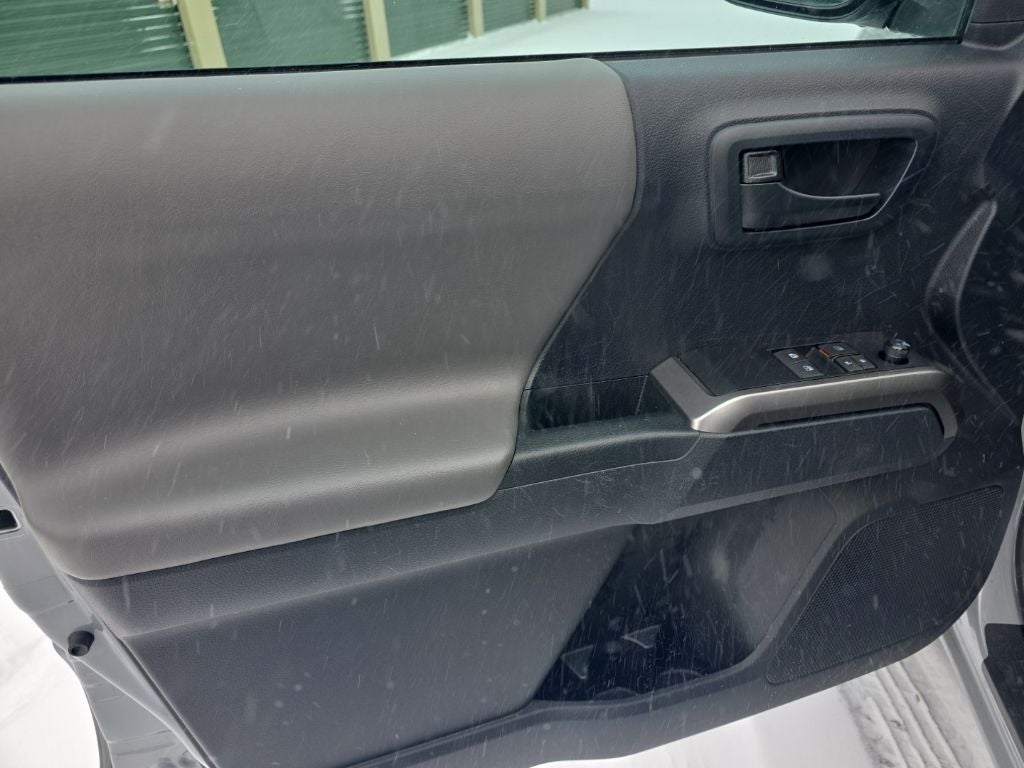 2021 Toyota Tacoma SR5 V6