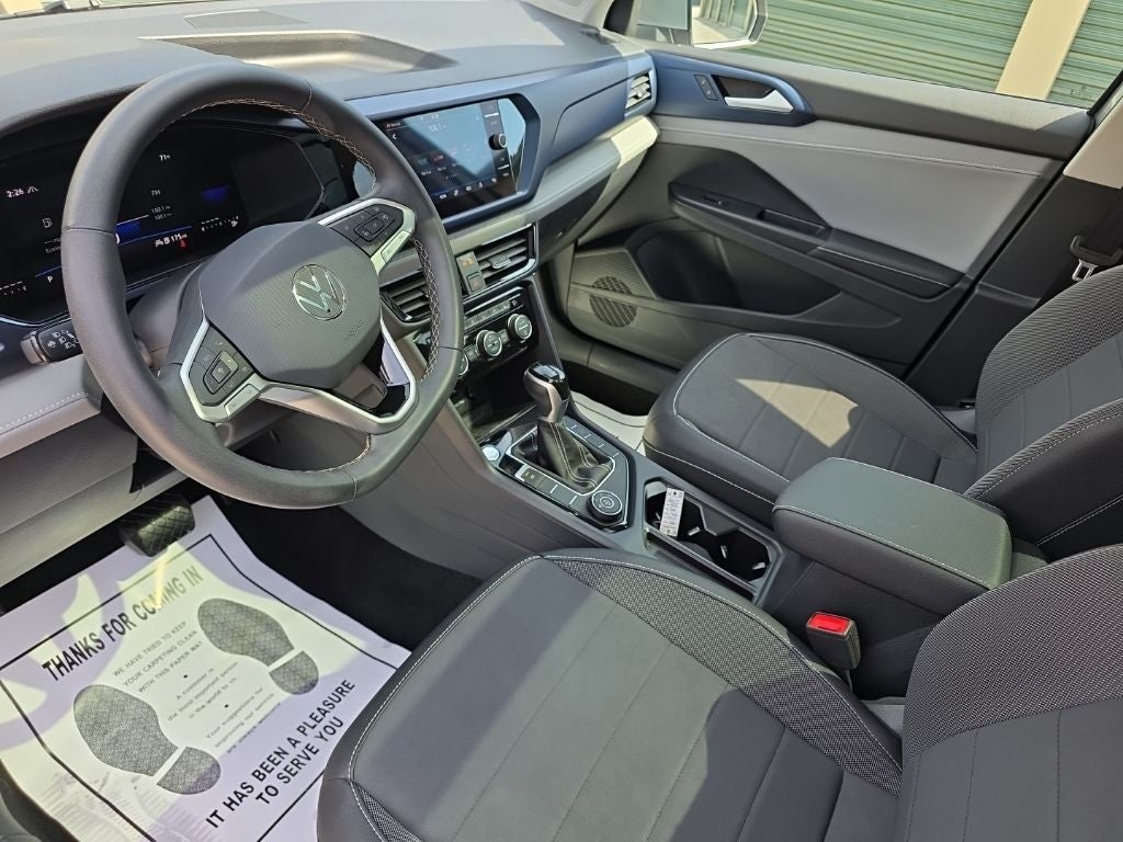 2024 Volkswagen Taos 1.5T SE