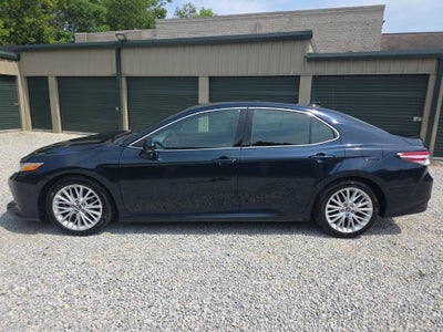 2018 Toyota Camry XLE