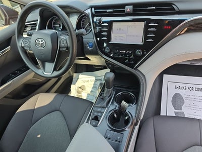 2018 Toyota Camry Hybrid LE