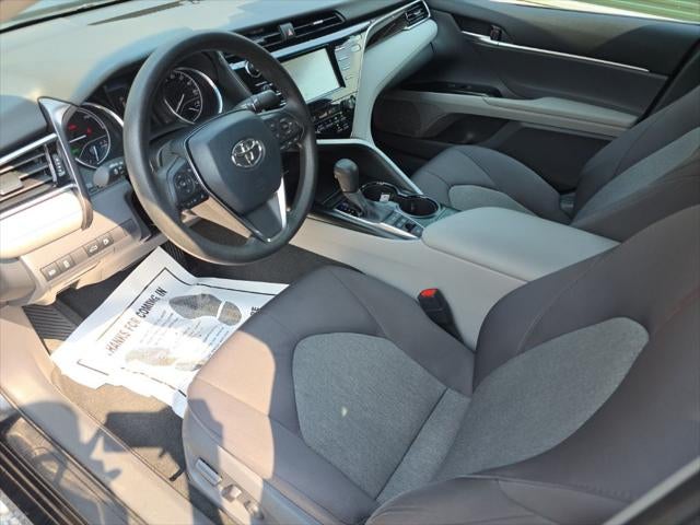 2018 Toyota Camry Hybrid LE