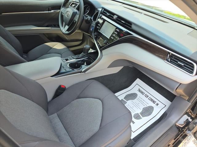 2018 Toyota Camry Hybrid LE