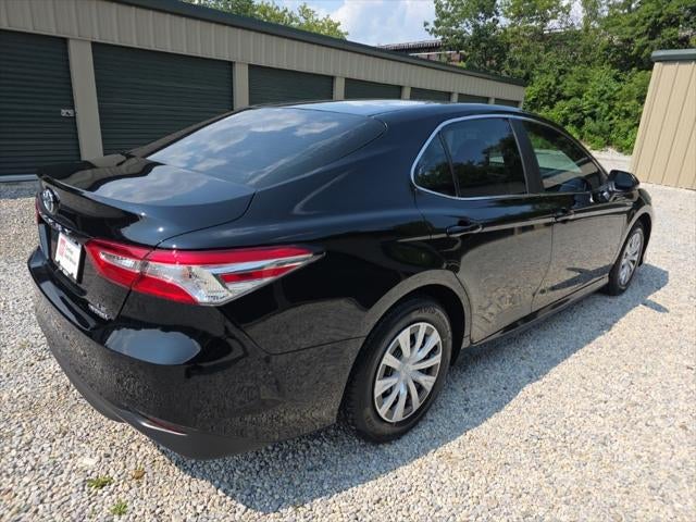 2018 Toyota Camry Hybrid LE