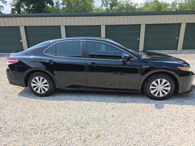 2018 Toyota Camry Hybrid LE