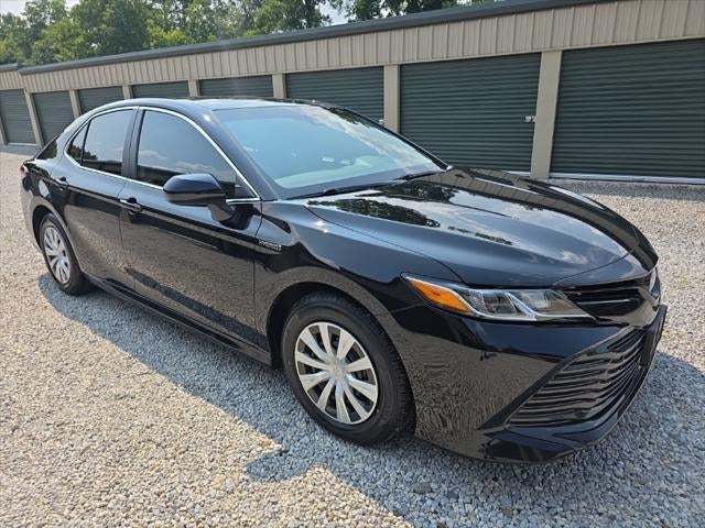 2018 Toyota Camry Hybrid LE